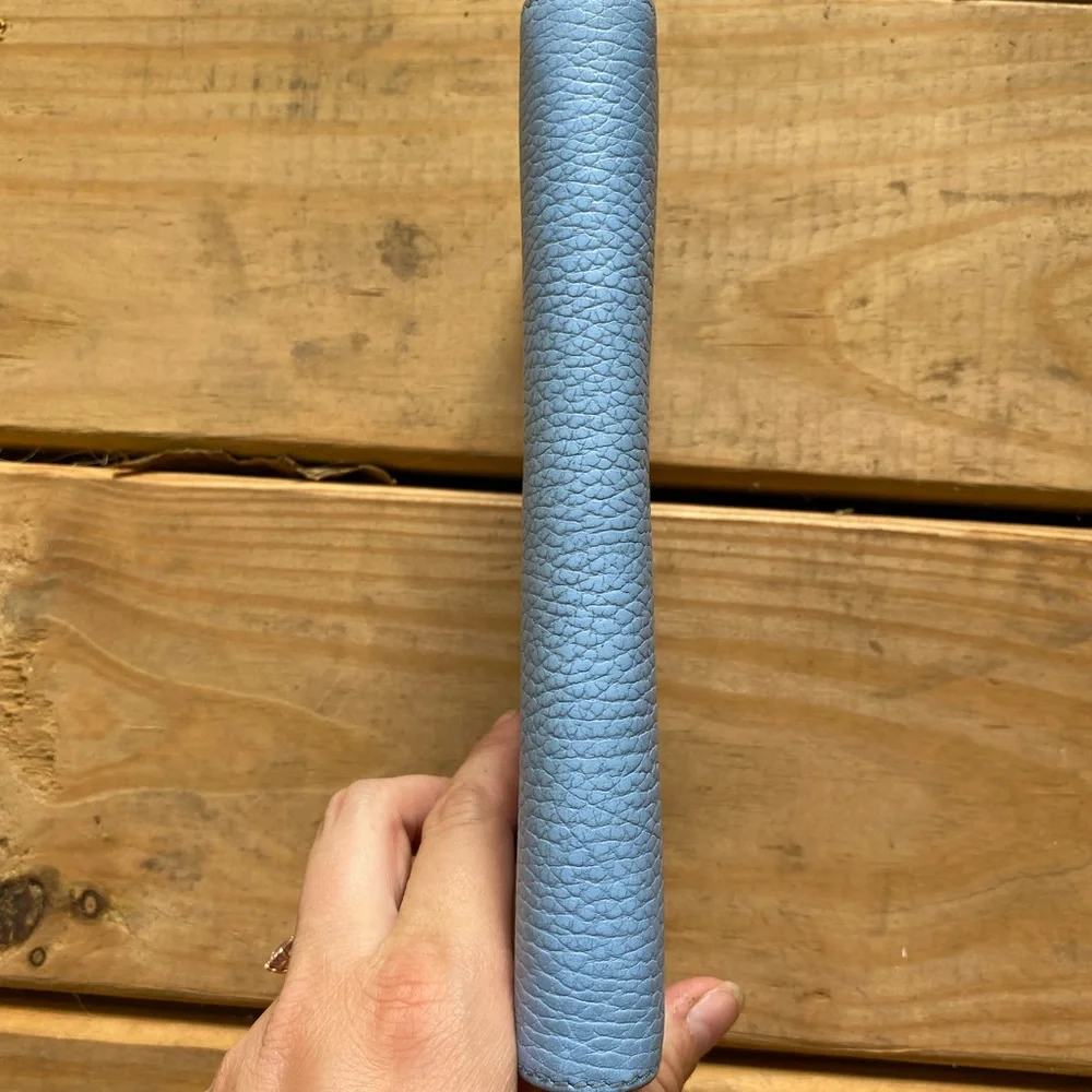 Authentic Gucci Betty Continental logo zip around wallet leather blue . - Picture 10 of 10